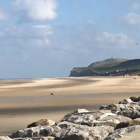 Au Coeur Du Senechal Apartment